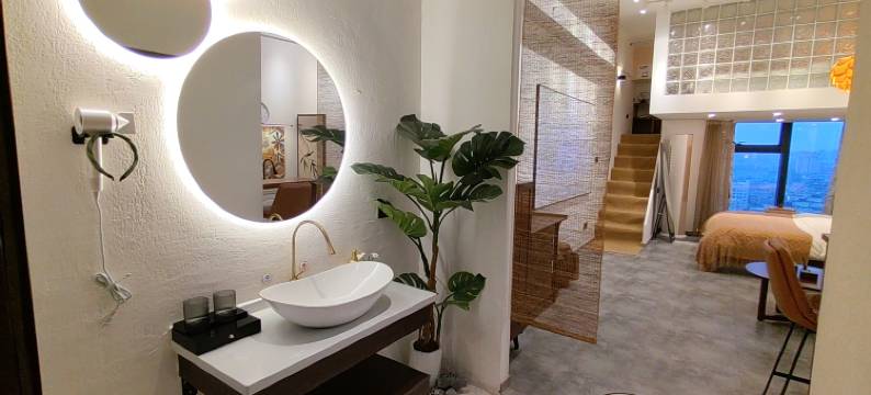 城里民宿(弋江万达城南师范大学店)图片