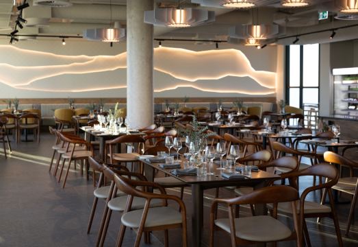 Crowne Plaza ADELAIDE MAWSON LAKES by IHG Hotel Overview