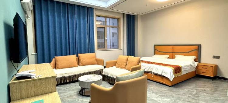 天鸿大酒店(滕州火车站店)图片