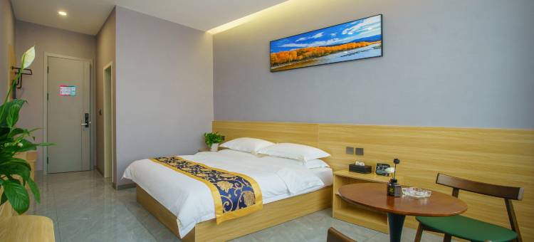 尼勒克花漾云栖民宿图片