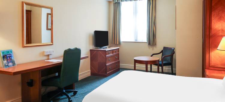 通园酒店(OYO Tong Park Hotel)图片