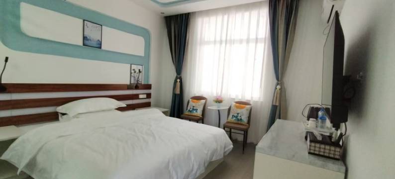 大理摘月酒店(大理高铁站洱海公园店)图片