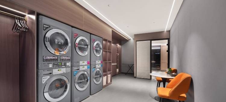 乌鲁木齐南湖市政府美仑酒店图片