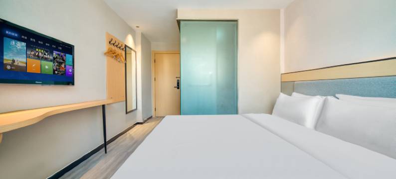 越家优品酒店(上饶玉山汽车站人民大道店)图片