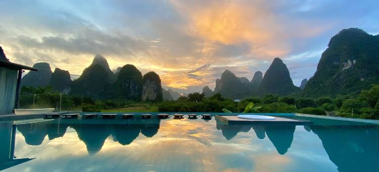 在水一方酒店(阳朔十里画廊遇龙河店)图片