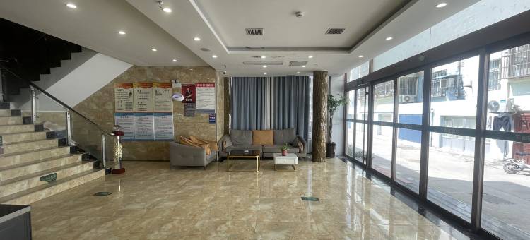 都市118精选酒店(定陶人民医院店)图片