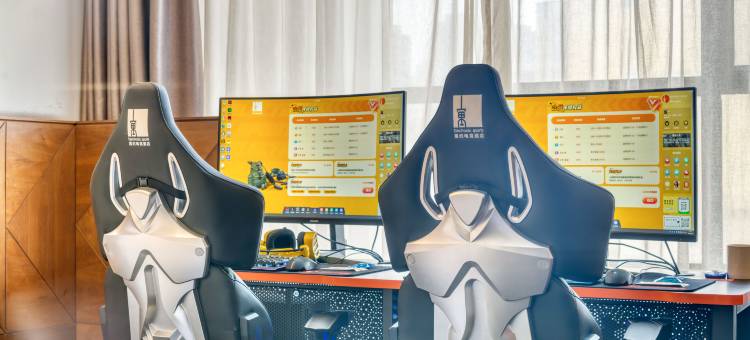 寓约电竞酒店(武汉白沙洲烽火村地铁站店)图片