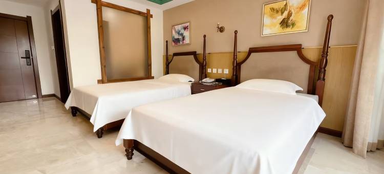 春天里复古酒店(长春动植物公园店)图片