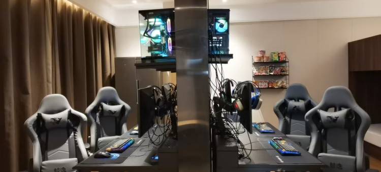 鲸逸电竞酒店(化州北京东三路店)图片