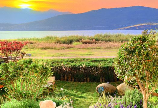 溪畔·沐月海景度假美宿（大理洱海店）外景图