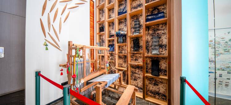 布洛陀·布依文化主题酒店图片