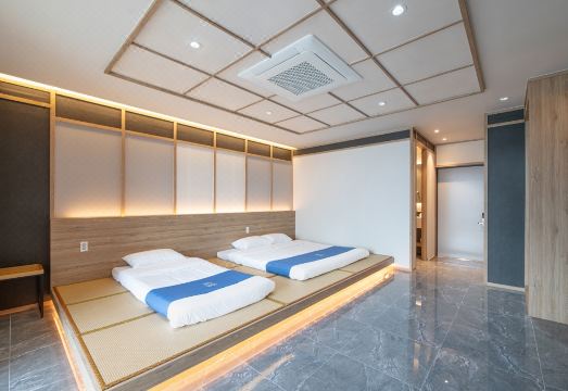 HOTEL OPUS Hotel Overview