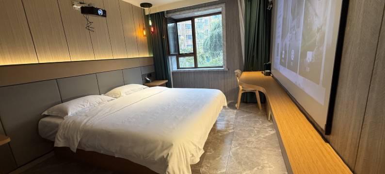 如家旗下华驿精选酒店(白山市长白山职业技术学院店)图片