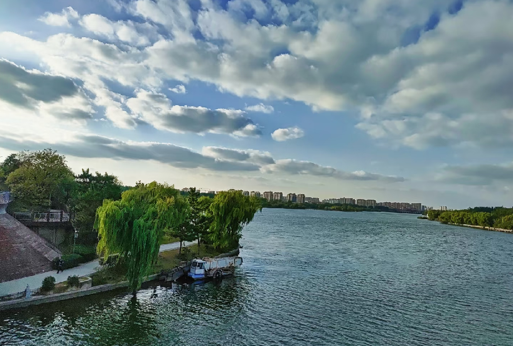 星程酒店(潍坊泰华城火车站店)图片