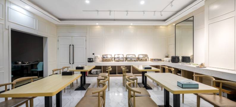 悦电竞民宿(徐州火车站地铁站苏宁广场店)图片