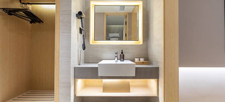 全季酒店(上海江宁路地铁站店)图片