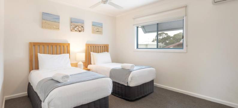 船长湾度假村 - 水景公寓(Captains Cove Resort - Waterfront Apartments)图片