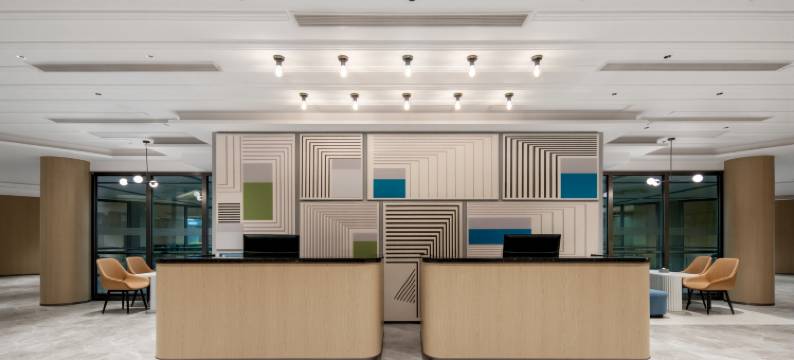 康铂酒店(上海陆家嘴中心向城路地铁站店)图片