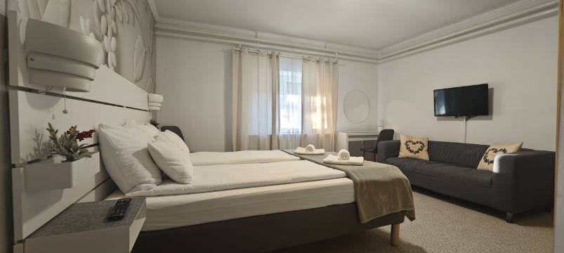 Lugas Apartment Miskolctapolca 2 Bedrooms 50m2 Tub and Jacuzzi near the Cave Bath