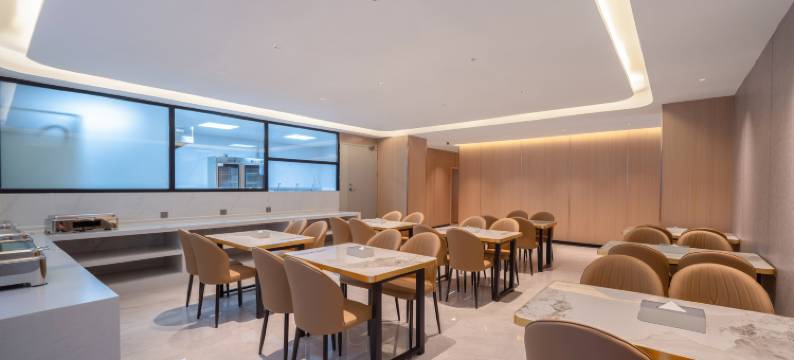 建水如家UP华驿精选酒店(建水高铁站客运站店)图片