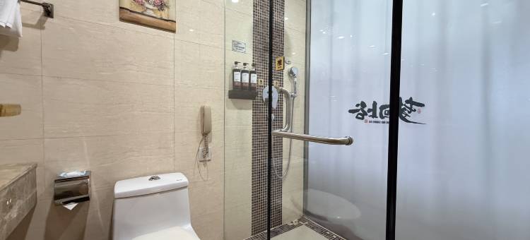 张家口艺海国际酒店(市政府高铁站店)图片