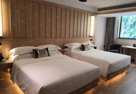 Qingshan Yunshe, earth village (Lijiang store, West Yangshuo Street) Hotel Overview
