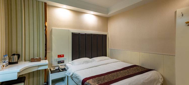 速8酒店(莲花山路店)图片