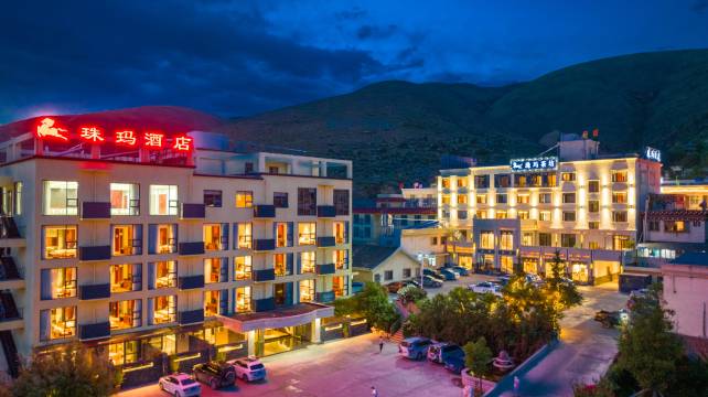 hotel overview picture