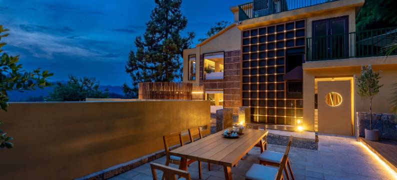 张家界旭竹·伴山美宿(森林公园中门梓木岗门票站店)图片