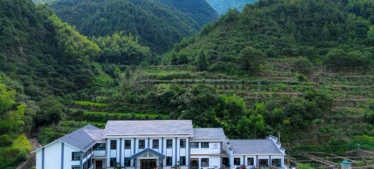 爱丽琚源山居图片