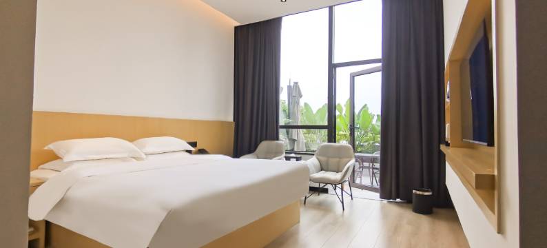 梁木逸品酒店(成都非遗博览园地铁站店)图片