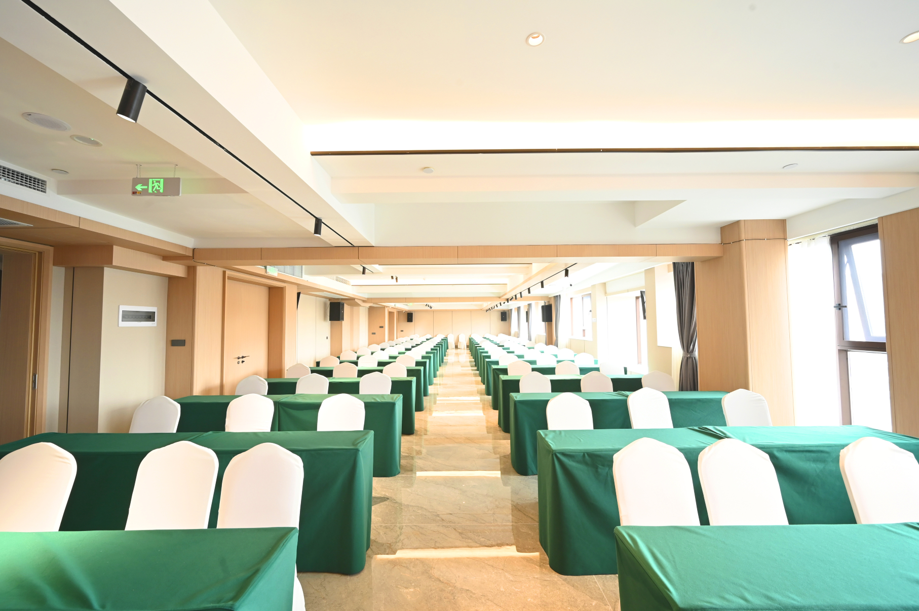 Jinxi Hotel(Shuangliu Airport Haibin City Store)Hotel Overview