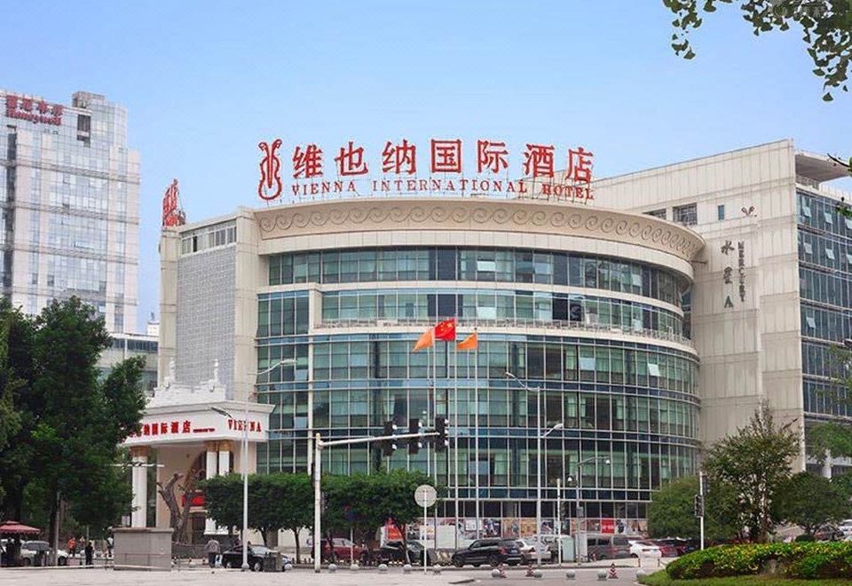 维也纳国际酒店(重庆星光大道两江幸福广场店)外景图