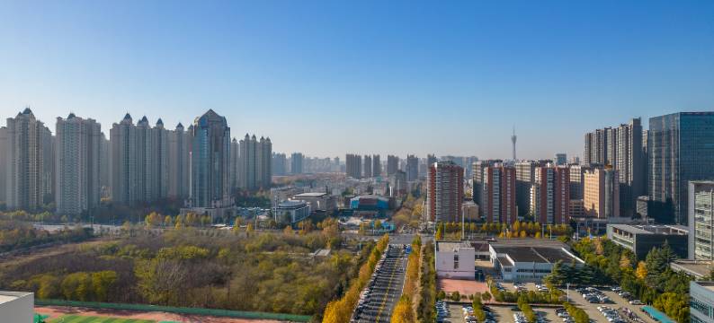 青云酒店(郑州经开中心广场店)图片