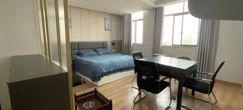 泗阳东泰假日酒店(王集镇店)图片