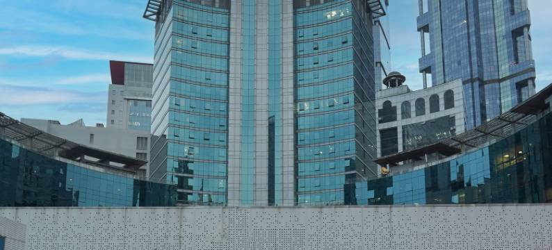 上海半月里酒店(上海陆家嘴商城路地铁站店)图片