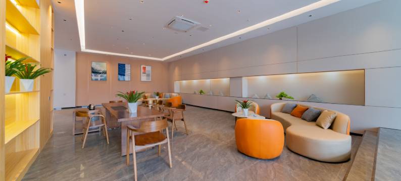 沐雲轻奢国际Hotel(潮州财富中心店)图片