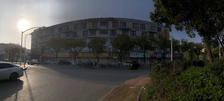 洋溢商务宾馆(苏州博览中心沪宁城铁园区站锦丰广场店)图片