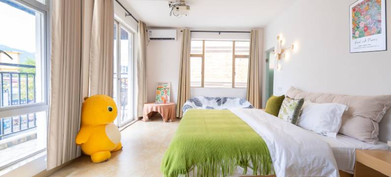 隐屿·繁花Flowers民宿(较场尾店)图片