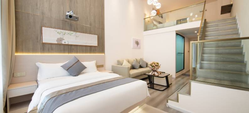 卓玥智能酒店(昆明五华区吾悦广场店)图片