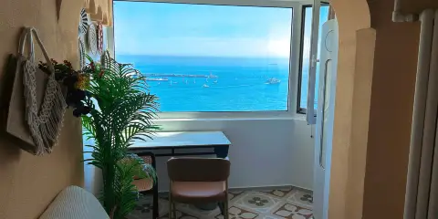 海邊的阿杜麗娜海景民宿(青島五四廣場店)