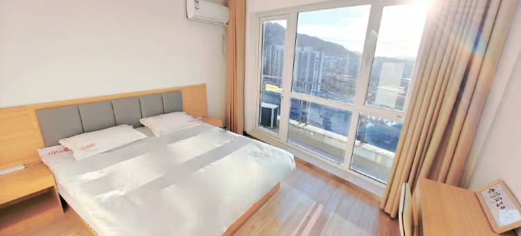 High嗨海酒店(石岛湾店)图片