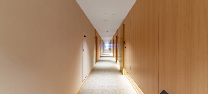 轻舟酒店(银盆岭万达广场六沟垅地铁站店)图片