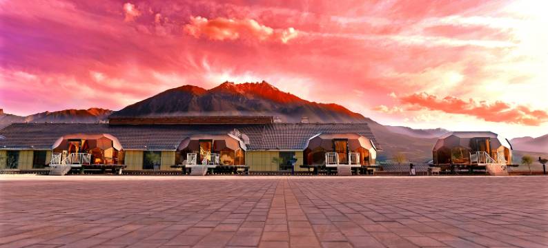 祁连八宝天境星空居民宿图片