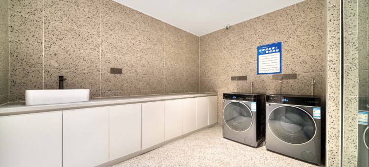 网鱼电竞酒店(杭州黄龙体育中心店)图片