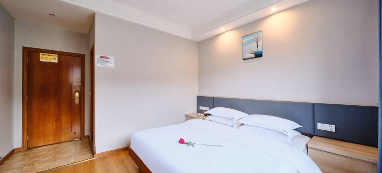 达州人民宾馆(城市中心广场店)图片