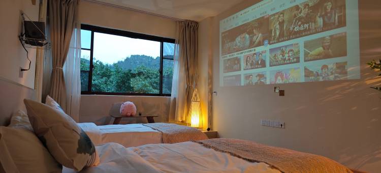 江畔·繁花茚舍图片