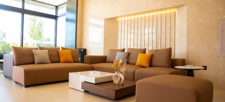 四子王旗华遇酒店图片