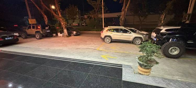 皇公馆酒店(贺州学院店)图片