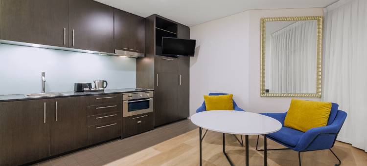 墨尔本柯林斯橡树套房酒店(Oaks Melbourne on Collins Suites)图片